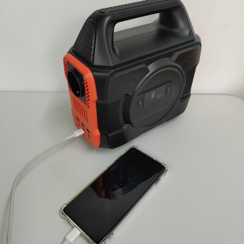 Stasiun Daya Portable 300W 288wh 14.4V 20Ah 80000mAh dengan Layar LCD