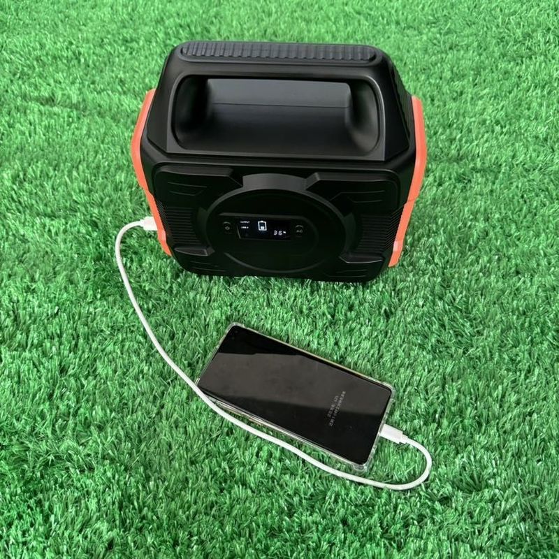 300W Solar Generator Home Pure Sine Wave Power Station untuk Portabilitas Ringan