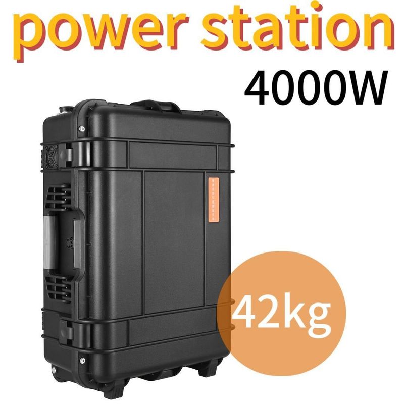 Outdoor Emergency 3000W Portable Solar Power Station dengan dan 220V±5% AC Output Voltage